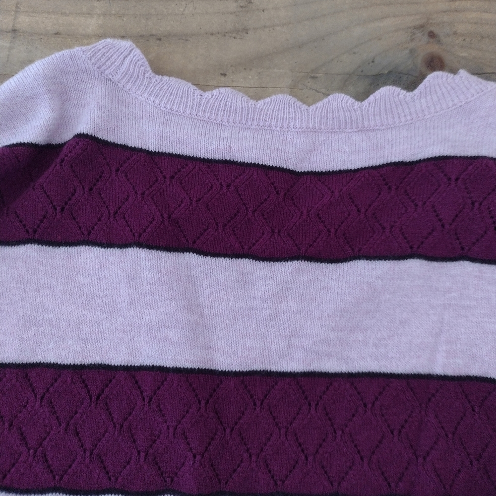 Purple Striped Short Sleeve Pullover Scalloped Hem Knit Sweater Fits M-L - Picture 8 of 12